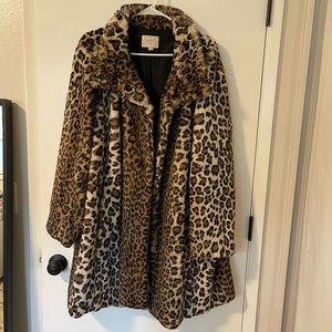 Loft plus leopard coat